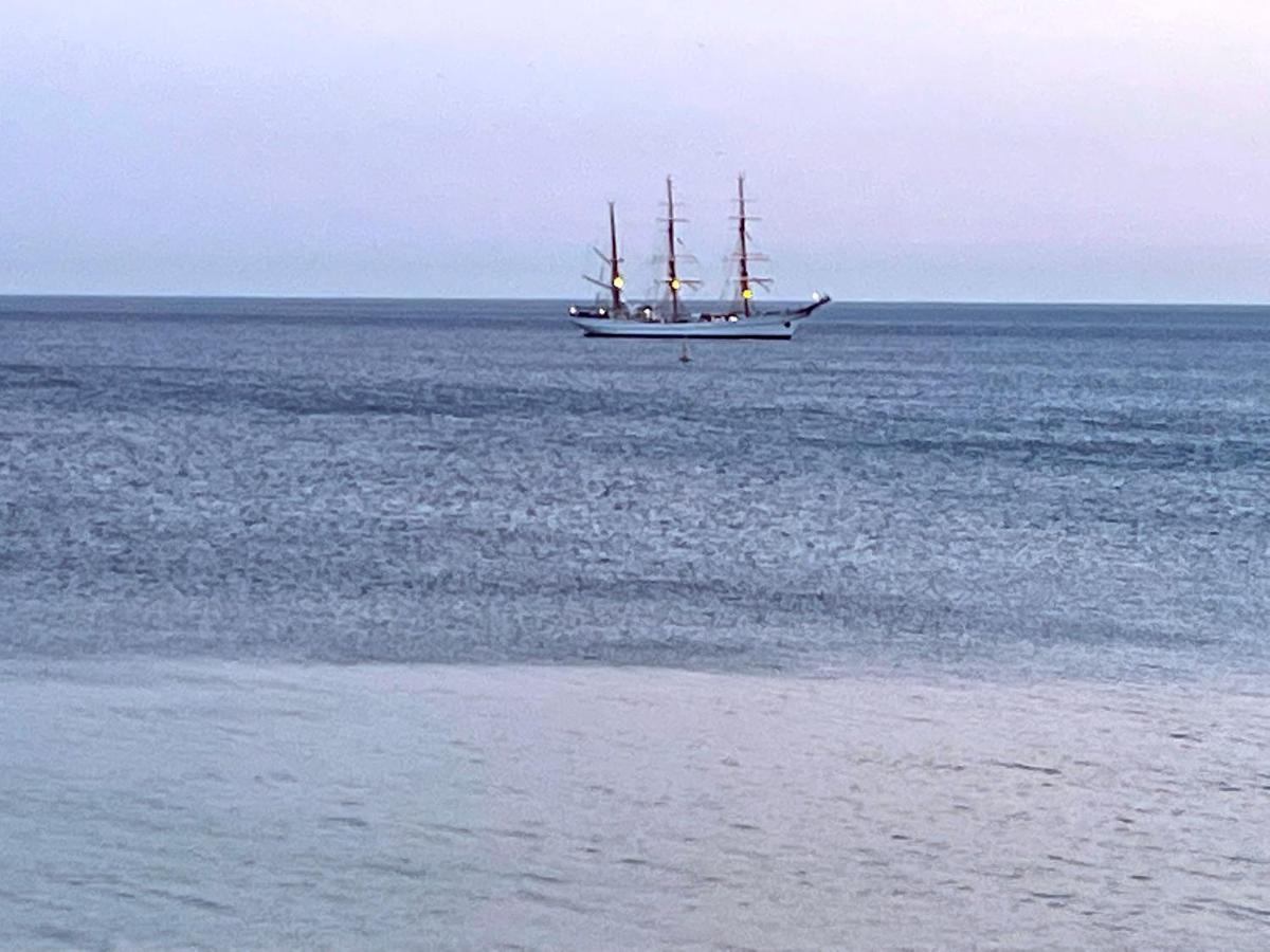 O Som Das Ondas - Vista Soberba De Mar Sesimbra Esterno foto